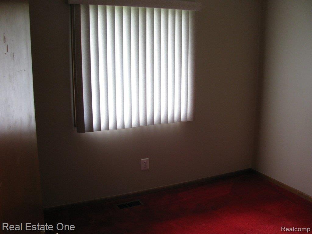 3125 Eastern Avenue Rochester, MI 48307 - Photo 14 of 22 BR #3