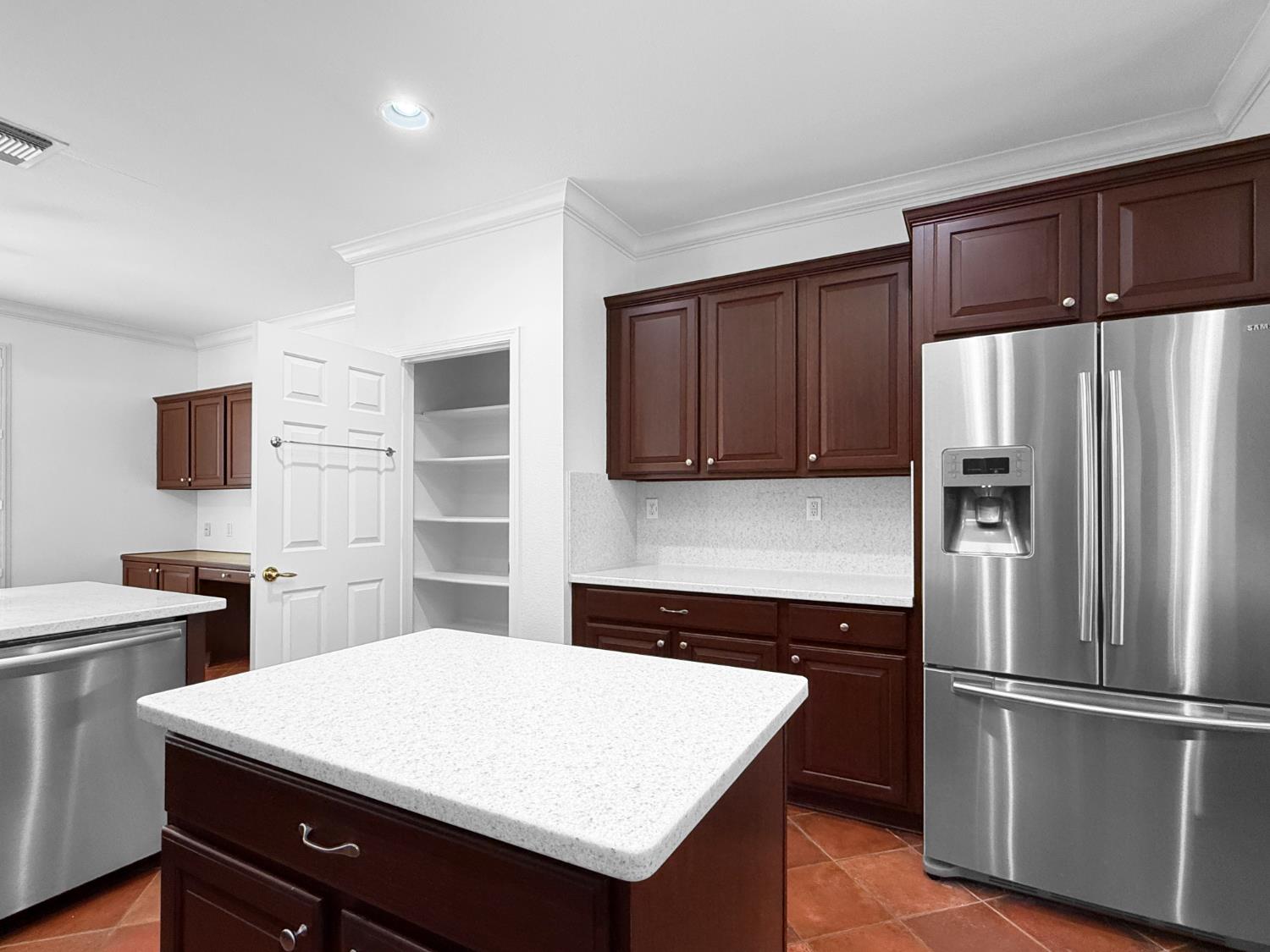 265 Lariat Loop Lincoln, CA 95648 - Photo 12 of 40