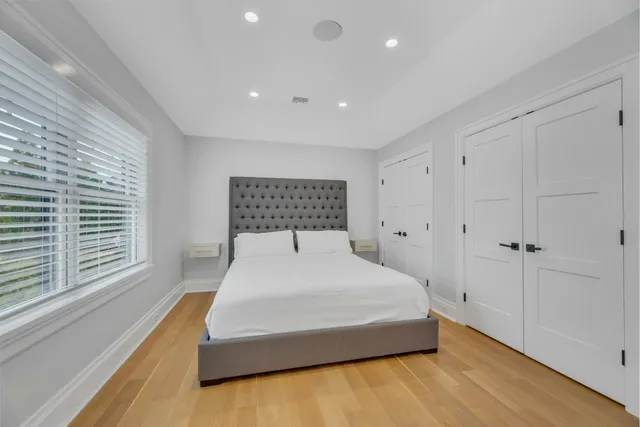 $10,000 | 165 Marine Place, Greenport, NY 11944