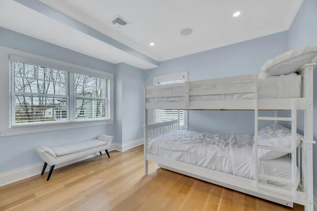 $10,000 | 165 Marine Place, Greenport, NY 11944