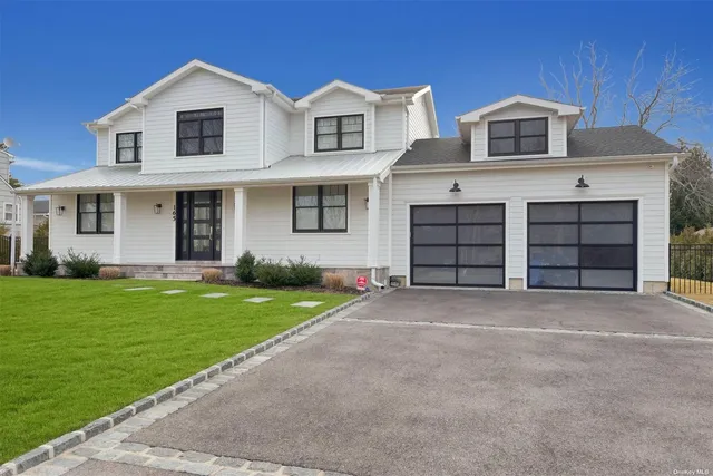 $10,000 | 165 Marine Place, Greenport, NY 11944