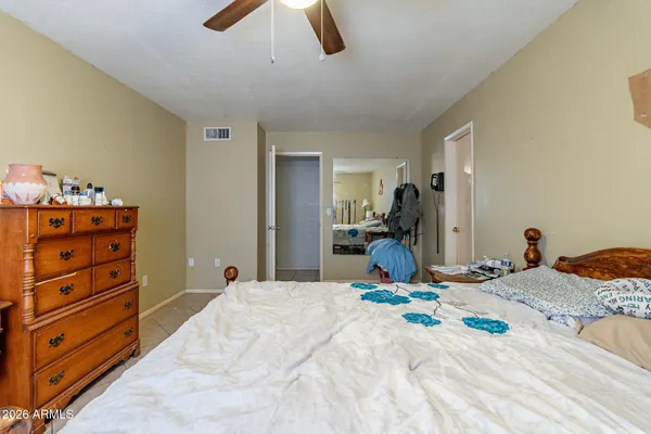 a view of a livingroom with furniture