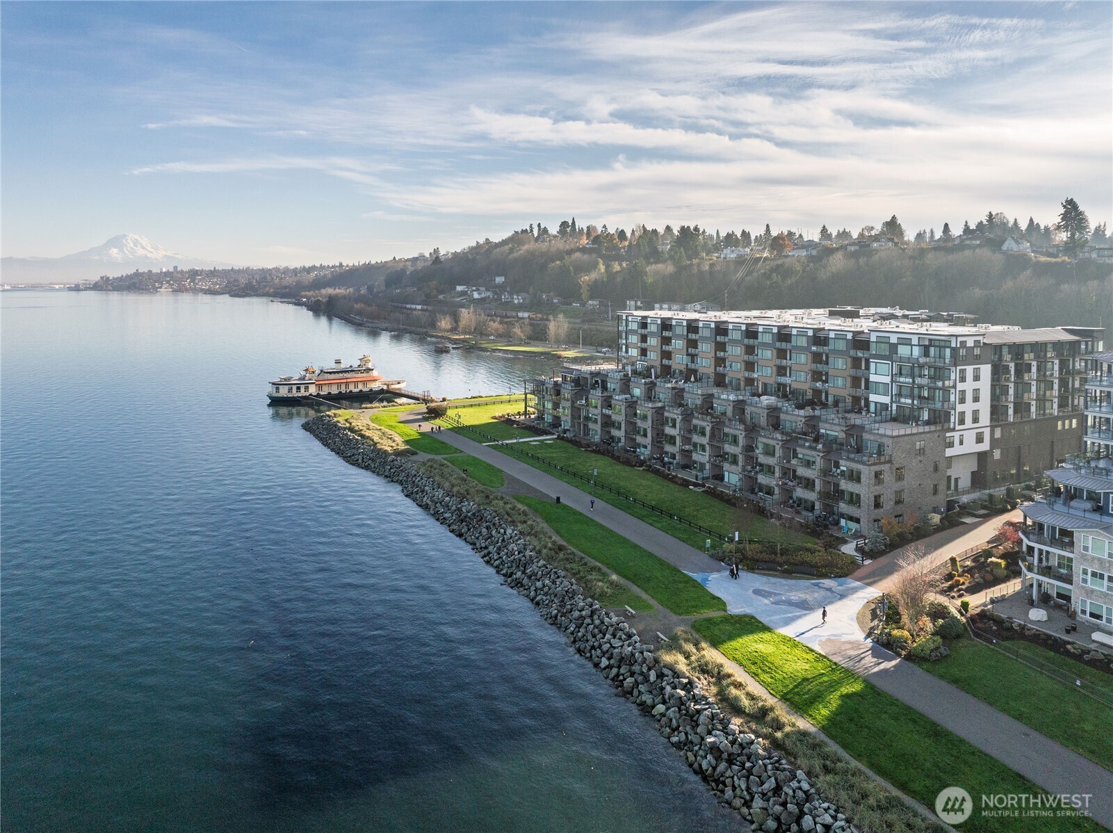 4907 Main Street, Unit 702 Tacoma, WA 98407 - Photo 23 of 37