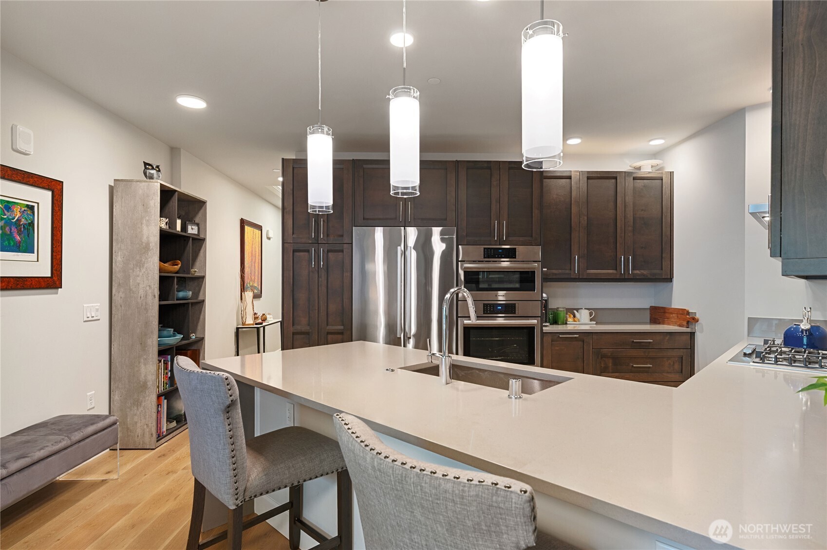 4907 Main Street, Unit 702 Tacoma, WA 98407 - Photo 6 of 37