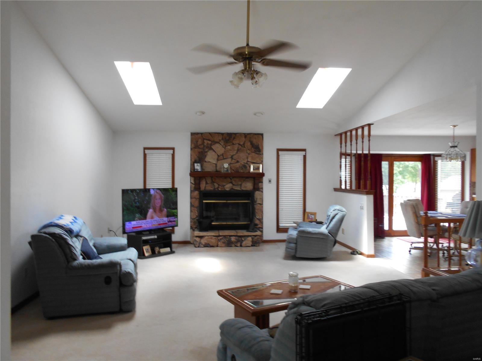 5533 Blank Road Smithton, IL 62285 - Photo 12 of 39