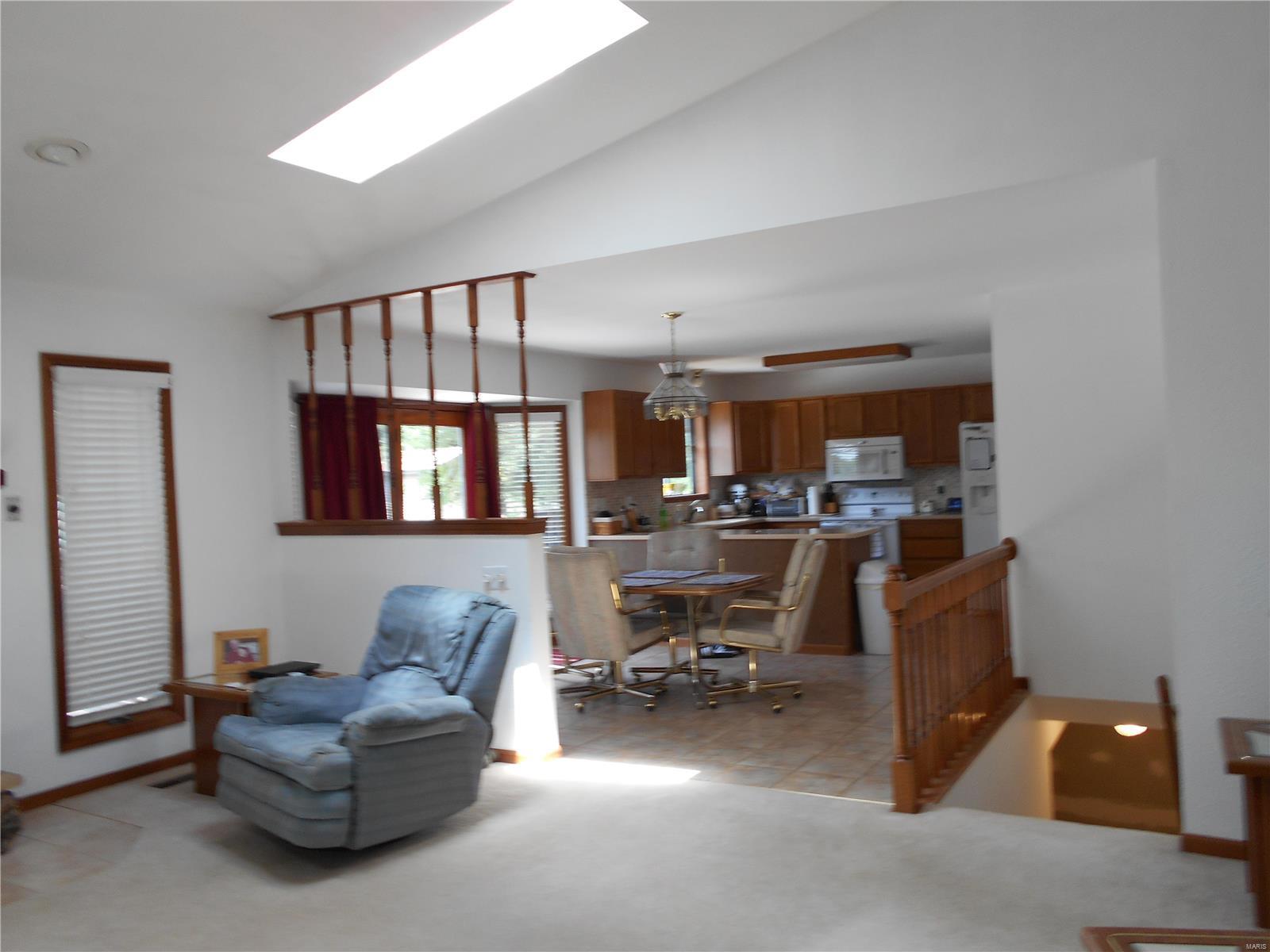 5533 Blank Road Smithton, IL 62285 - Photo 13 of 39