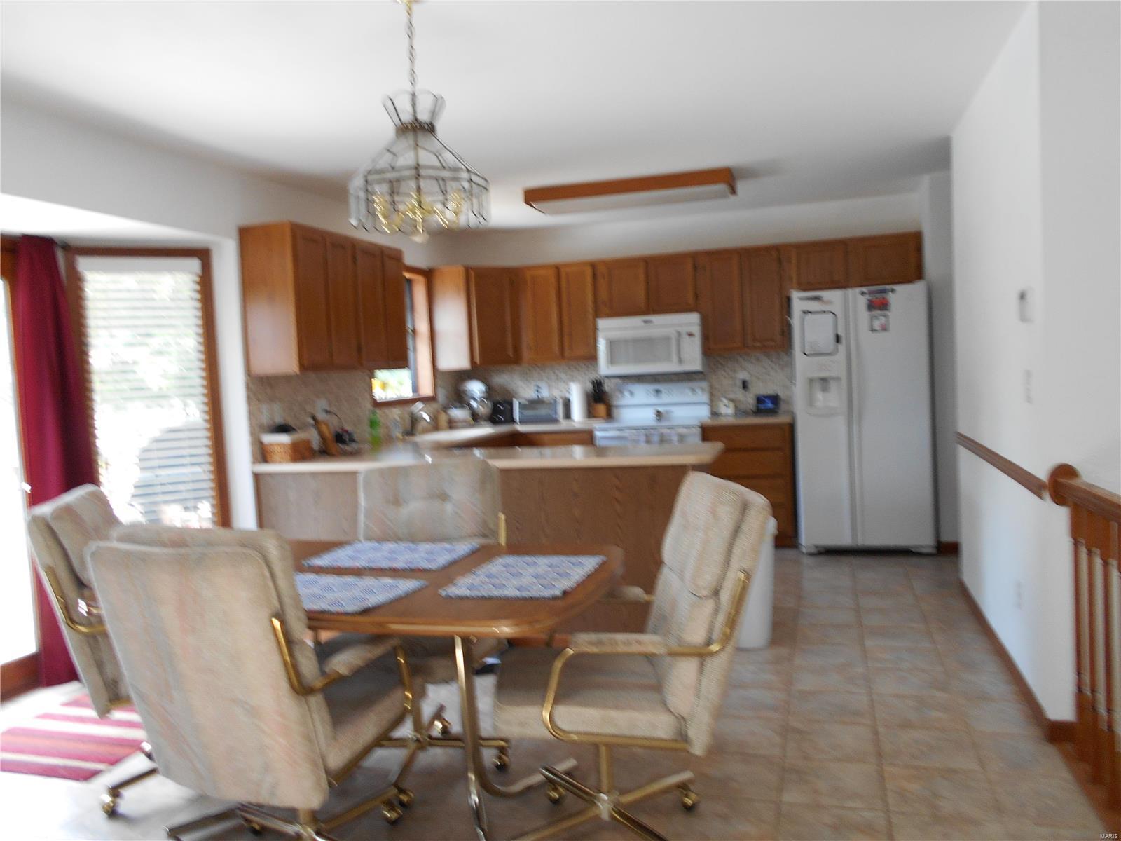5533 Blank Road Smithton, IL 62285 - Photo 14 of 39