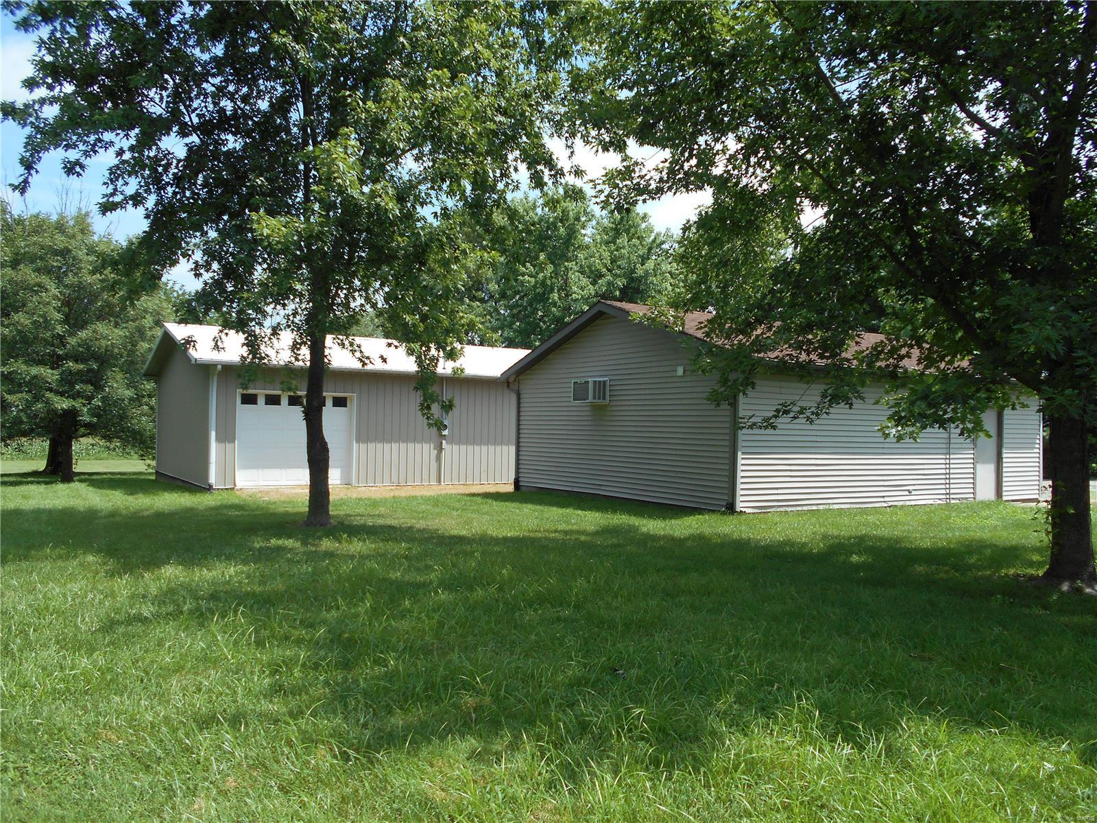 5533 Blank Road Smithton, IL 62285 - Photo 38 of 39