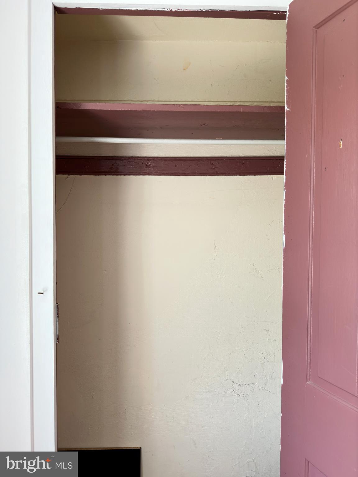 1232 North Hancock Street Philadelphia, PA 19122 - Photo 11 of 44 a view of door