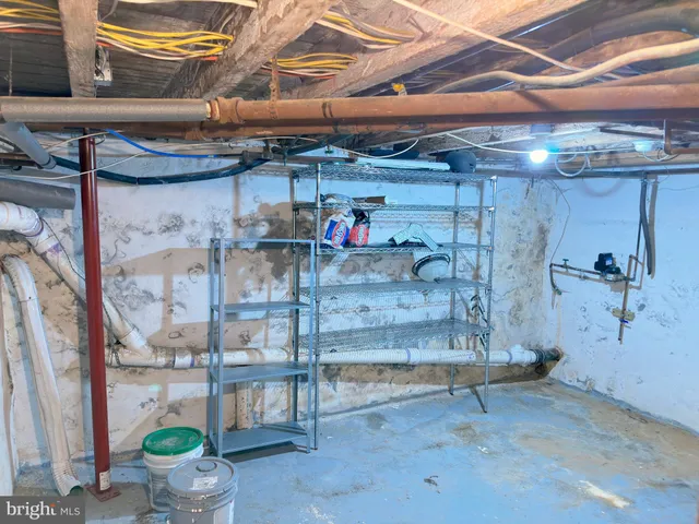 a view of a lake with a house