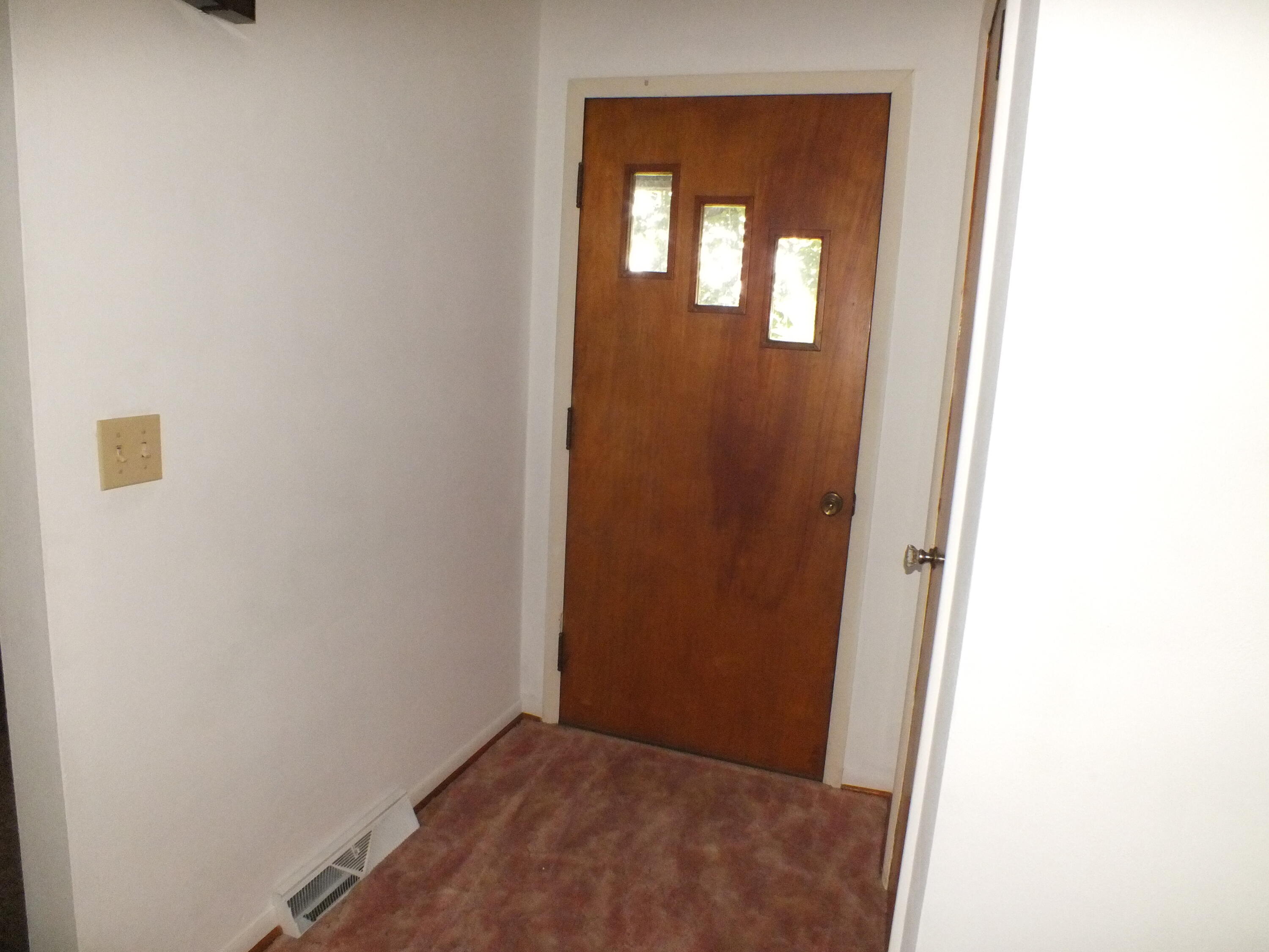 1723 Harrison Road New Madison, OH 45346 - Photo 4 of 76 Gallery Image 4
