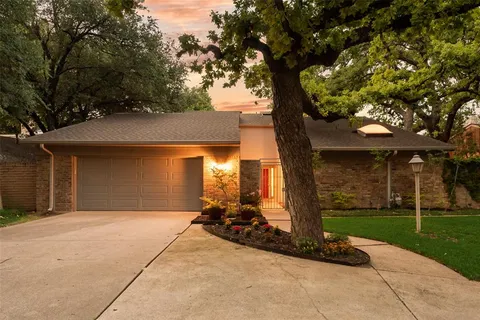 $539,000 | 435 West Northgate Drive, Irving, TX 75062