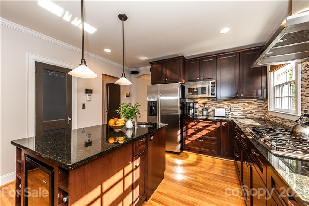 2210 Colony Road Charlotte, NC 28209 - Photo 14 of 45 Gallery Image 14