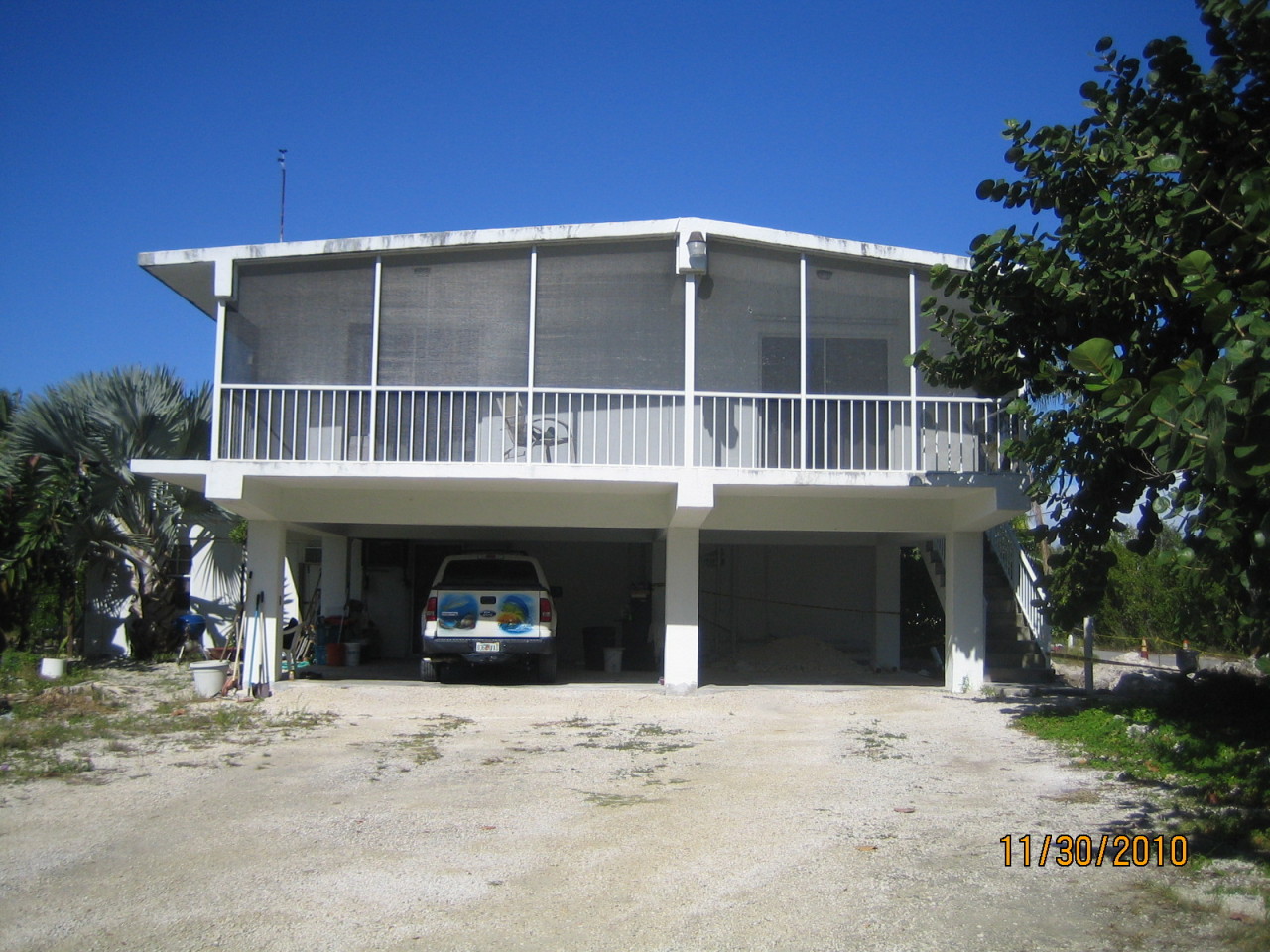9 Sexton Way Key Largo, FL 33037 - Photo 1 of 8 Solid concrete house on 3 lots