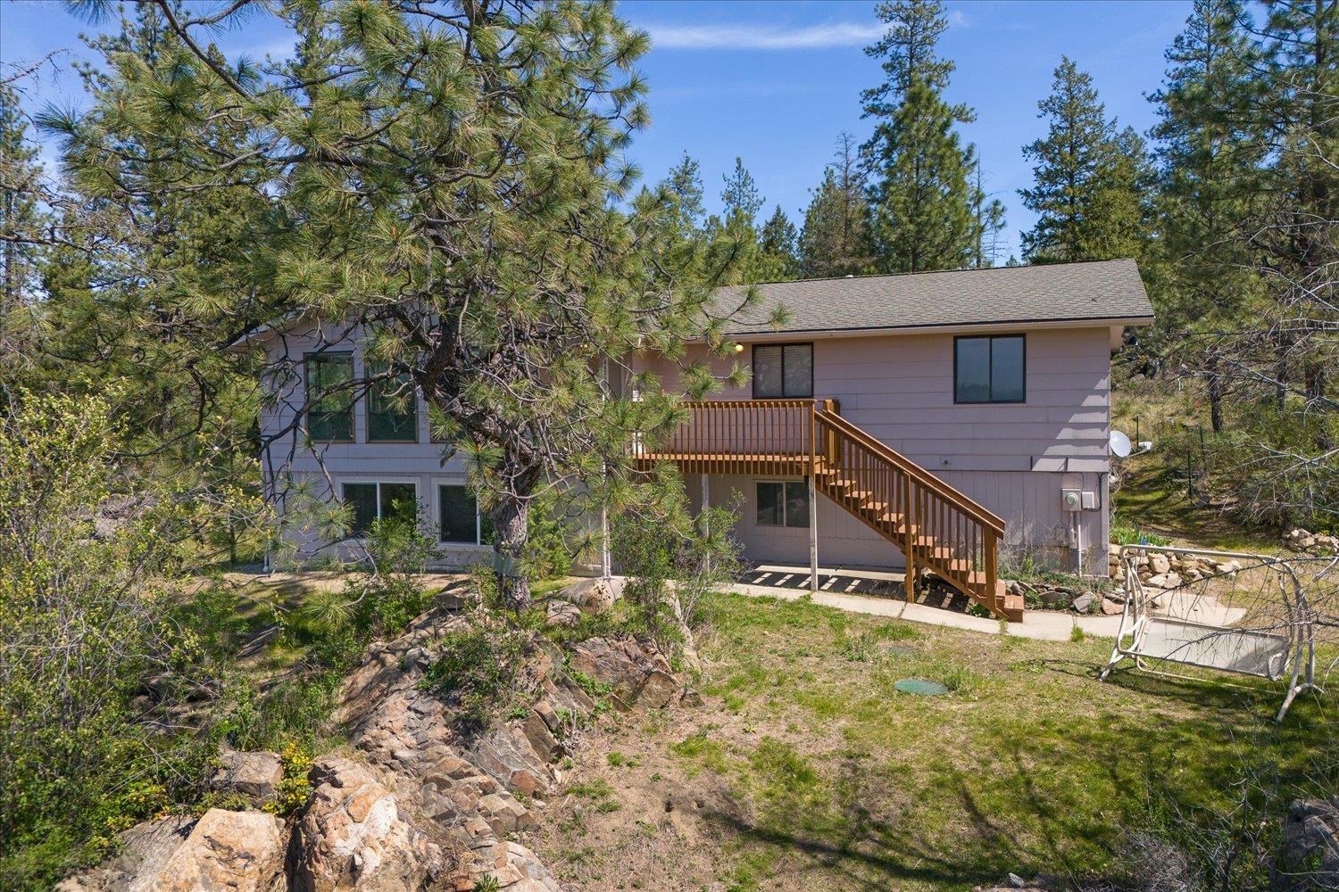 5919 East Grouse Road Chattaroy, WA 99003 - Photo 6 of 38 Gallery Image 6