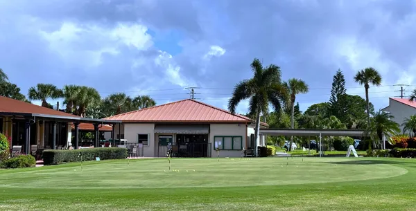 $284,900 | 5413 Southeast Miles Grant Road, Unit 205, Stuart, FL 34997
