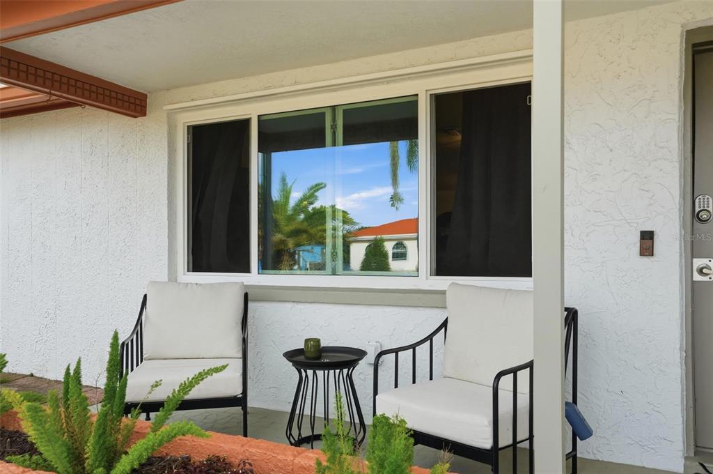 7628 Dale Drive Port Richey, FL 34668 - Photo 5 of 32