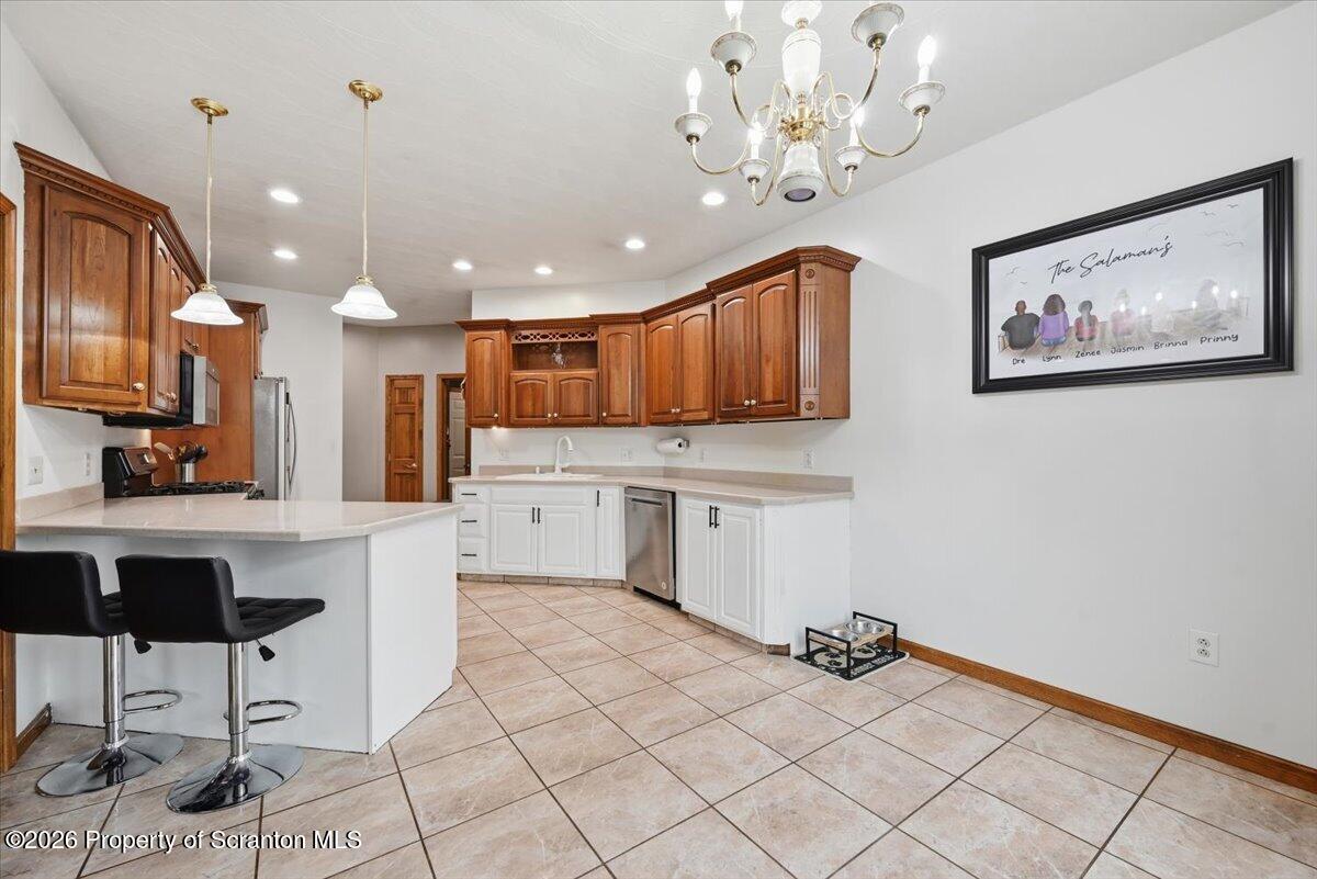 121 Ridgeview Drive Scranton, PA 18504 - Photo 22 of 65 Kitchen