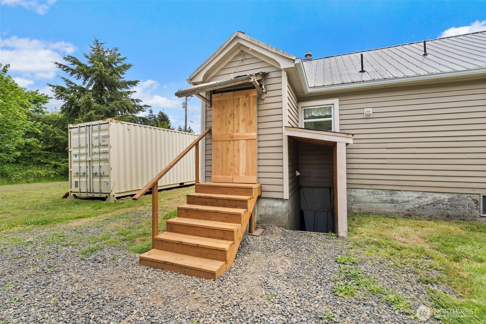 702 King Road Winlock, WA 98596 - Photo 16 of 24