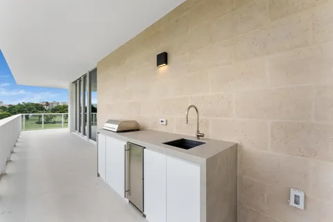 $6,950,000 | 210 Southeast Mizner Boulevard, Unit 301, Boca Raton, FL 33432