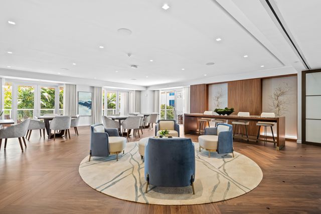 $6,950,000 | 210 Southeast Mizner Boulevard, Unit 301, Boca Raton, FL 33432