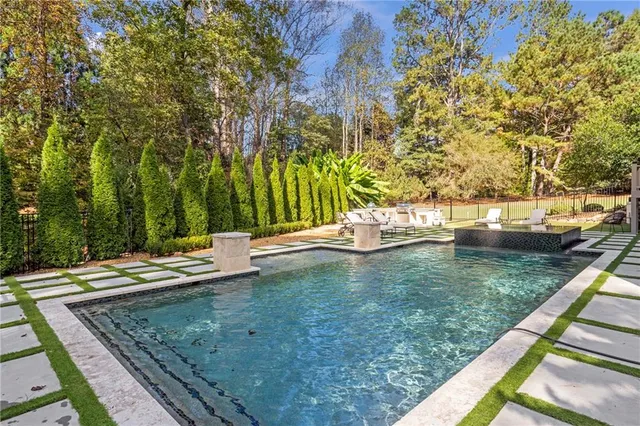 $2,375,000 | 325 White Columns Court, Milton, GA 30004