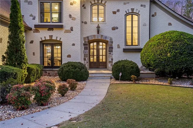 $2,375,000 | 325 White Columns Court, Milton, GA 30004