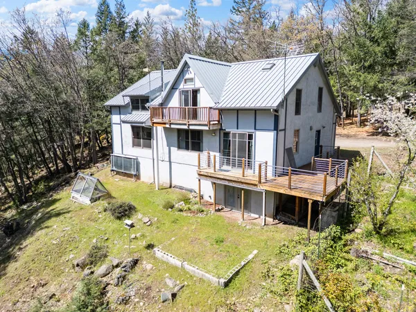 $575,000 | 827 Tyler Creek Road, Ashland, OR 97520
