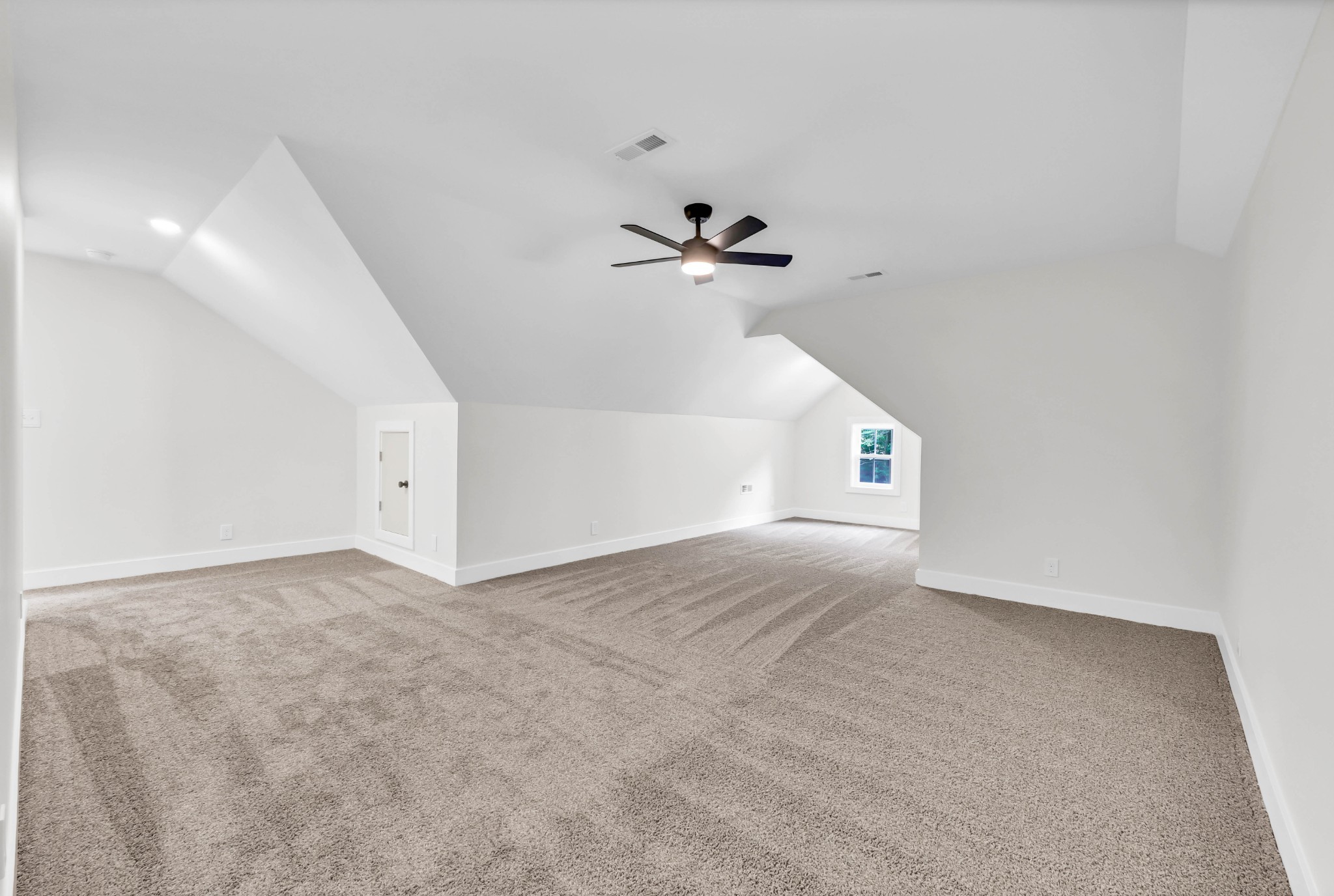 5570 Chambers Road Cumberland Furnace, TN 37051 - Photo 37 of 55 a view of a big room with a ceiling fan