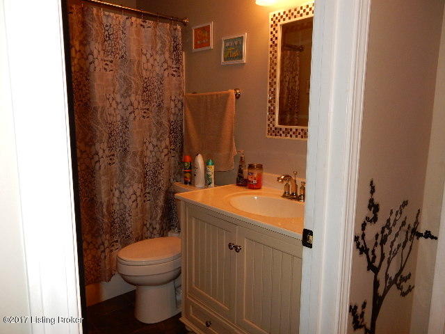 192 Wilson Run Road Lebanon Junction, KY 40150 - Photo 19 of 33 026