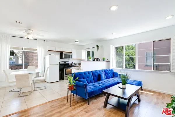 $3,500 | 137 Rexford Drive, Unit 1/4, Beverly Hills, CA 90212