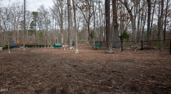 $1,624 | 200 Perkins Drive, Unit D1, Chapel Hill, NC 27514