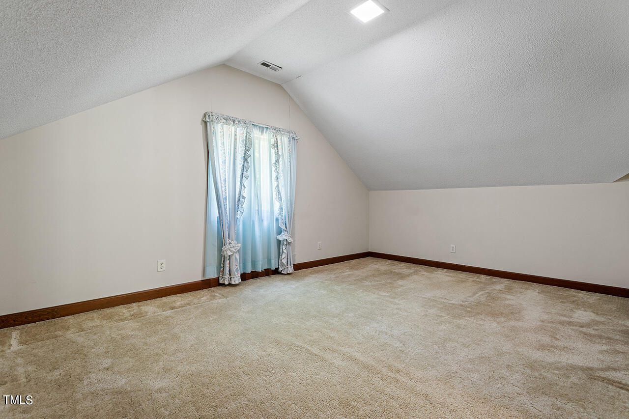 8845 Woodyhill Road Raleigh, NC 27613 - Photo 26 of 34 8845 Woodyhill Road_35