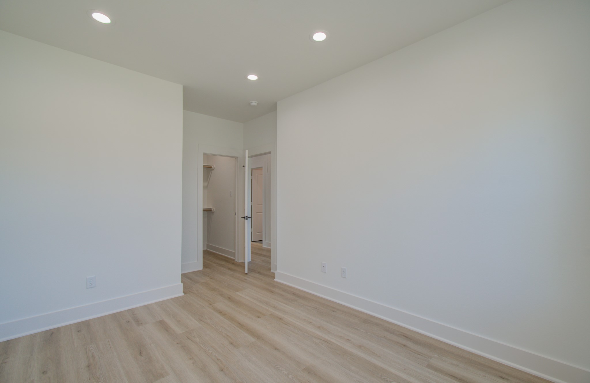 4425 Providence Street Houston, TX 77020 - Photo 25 of 40 a view of an empty room