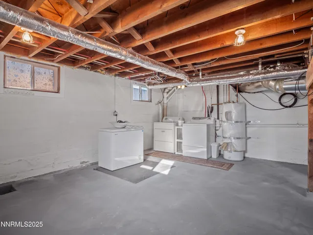 a view of a storage & utility room