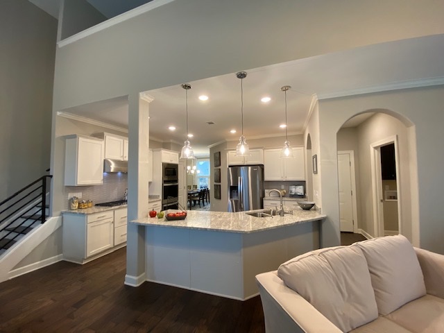 6458 Rutherford Circle Arlington, TN 38002 - Photo 9 of 24 Spacious 14x12 Chef's Kitchen opens to 18x15 Hearth Room and large Breakfast Area