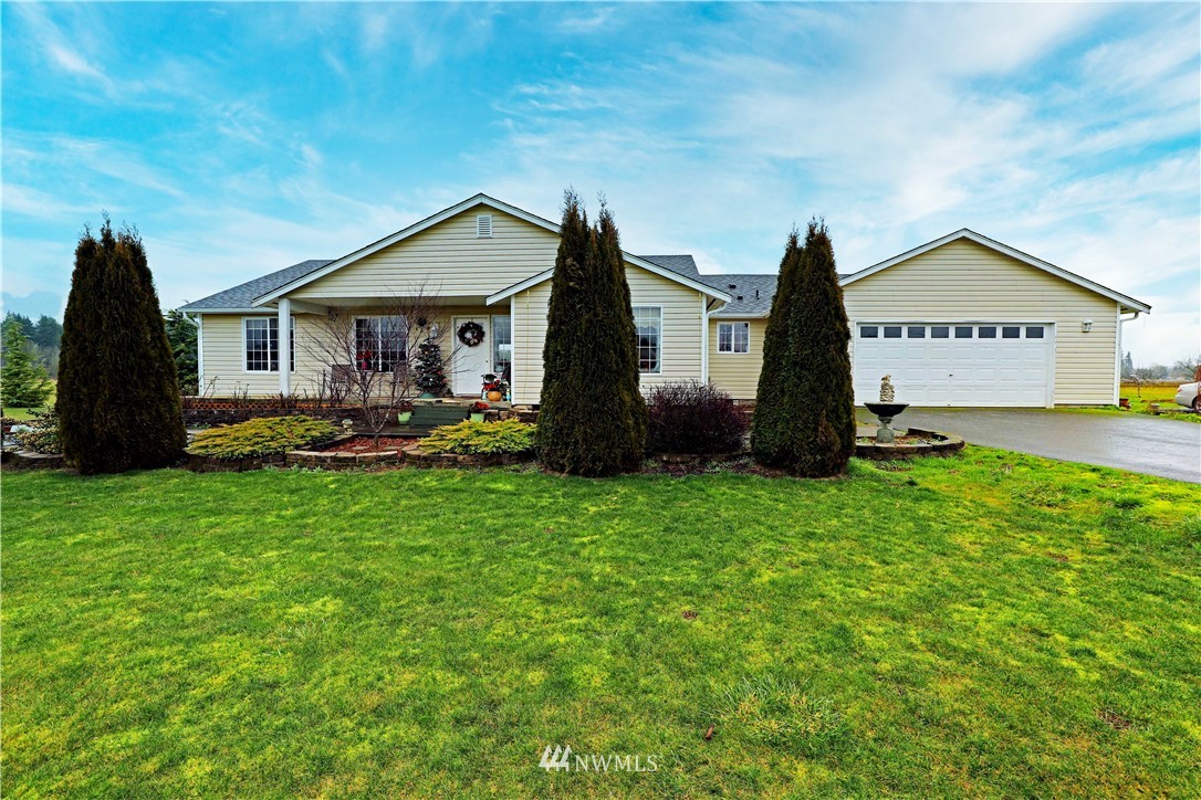 430 Bunker Creek Road Chehalis, WA 98532 - Photo 1 of 30 a front view of house with garden