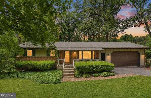 $375,000 | 3702 Diane Avenue, Hampstead, MD 21074