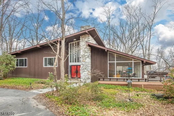 a front view of house with yard