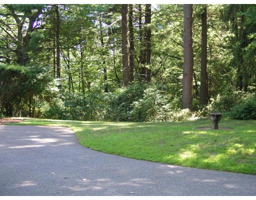 78 Webster Road Weston, MA 02493 - Photo 4 of 4