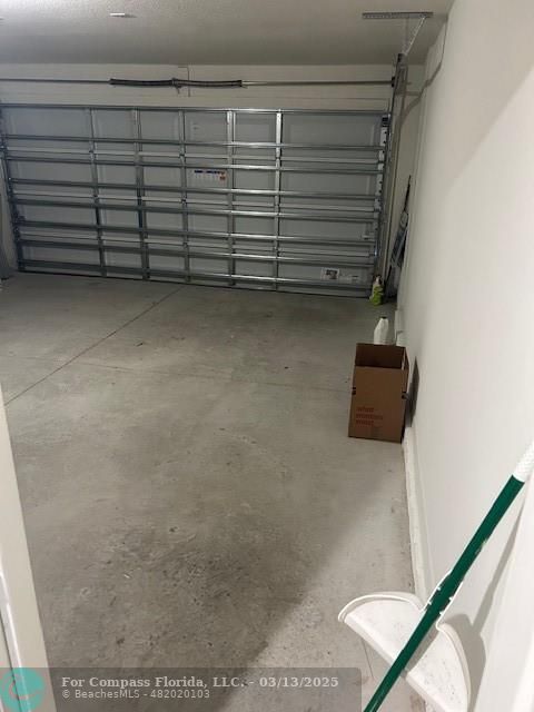 787 Southeast 25th Drive Okeechobee, FL 34974 - Photo 12 of 18 a view of a small space