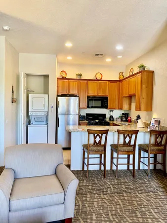 $1,950 | 50680 Santa Rosa Plaza, Unit 7, La Quinta, CA 92253