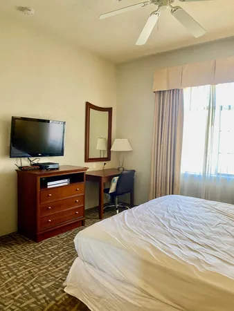 $1,950 | 50680 Santa Rosa Plaza, Unit 7, La Quinta, CA 92253