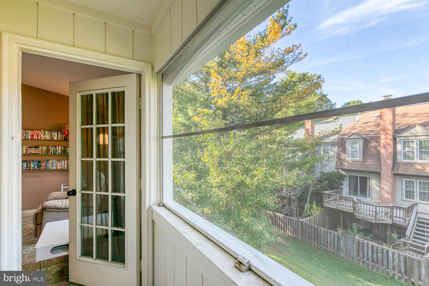 7806 Harrowgate Circle Springfield, VA 22152 - Photo 24 of 26