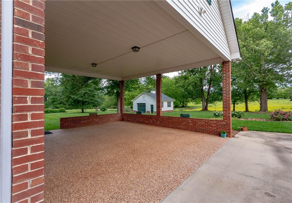 5585 Startown Road Newton, NC 28658 - Photo 18 of 35