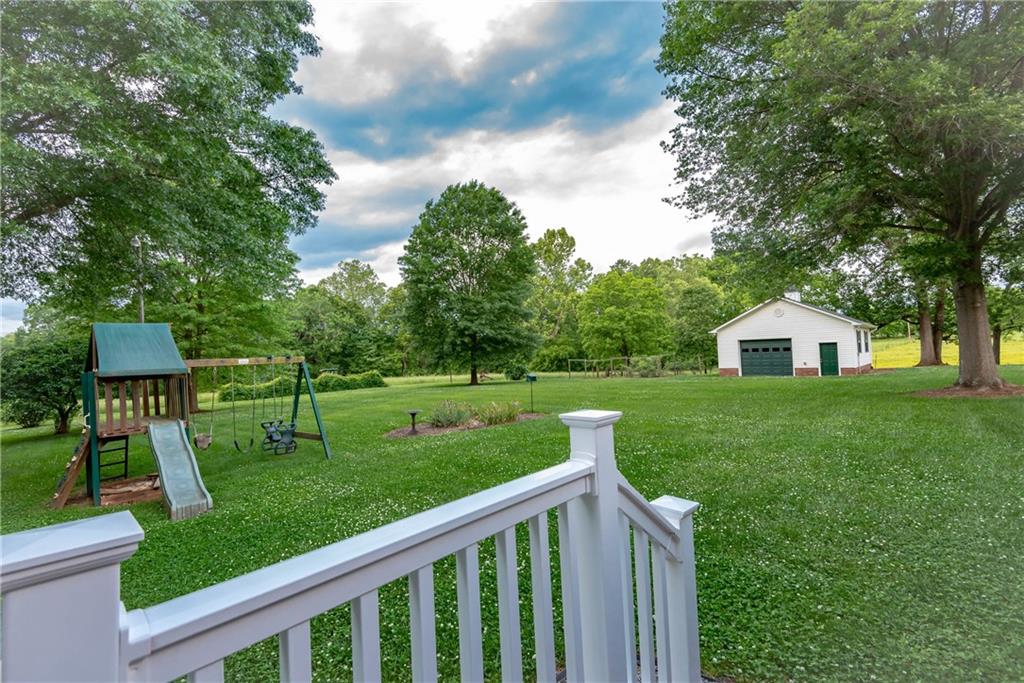 5585 Startown Road Newton, NC 28658 - Photo 19 of 35