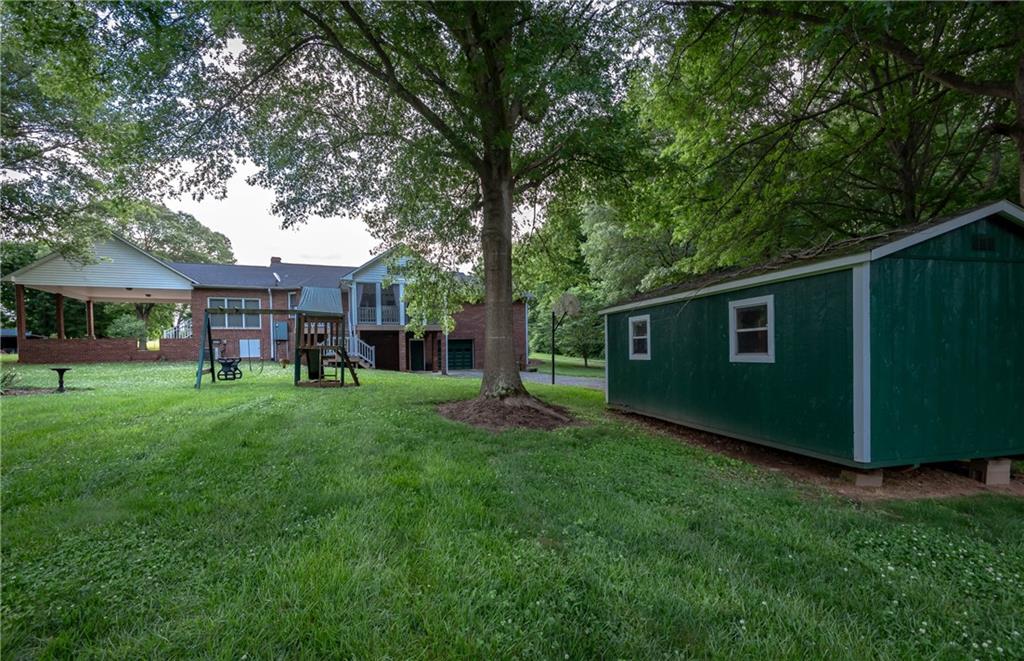 5585 Startown Road Newton, NC 28658 - Photo 22 of 35