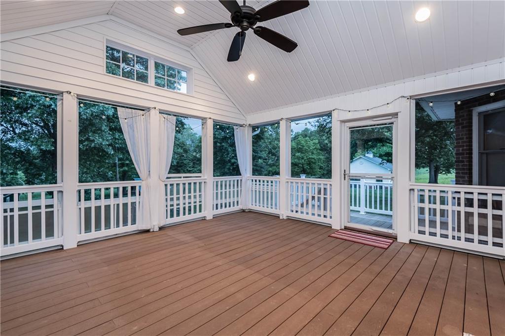5585 Startown Road Newton, NC 28658 - Photo 5 of 35