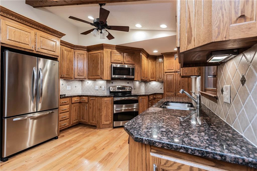 5585 Startown Road Newton, NC 28658 - Photo 8 of 35