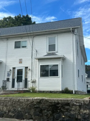 $2,800 | 39 Franklin Street, Unit R, Woburn, MA 01801